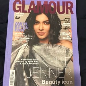 KYLIE JENNER #3 COVER GLAMOUR MAGAZINE